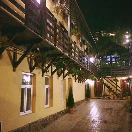 Casa Cu Cerdac Gasthuis